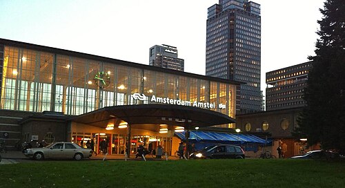 Amstel station